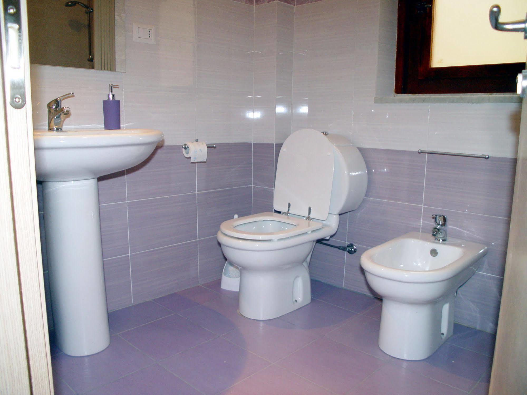 B&B Don Pedro Riposto Bagian luar foto